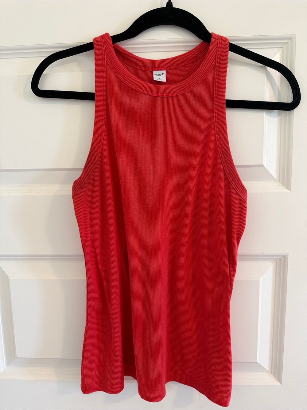 Old Navy Red Ribbed Tank — Sleeveless Scoop Neck